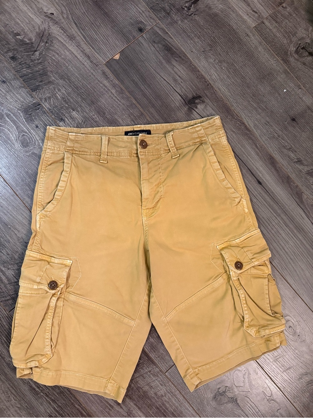American Eagle Extreme Flex Cargo shorts size 30